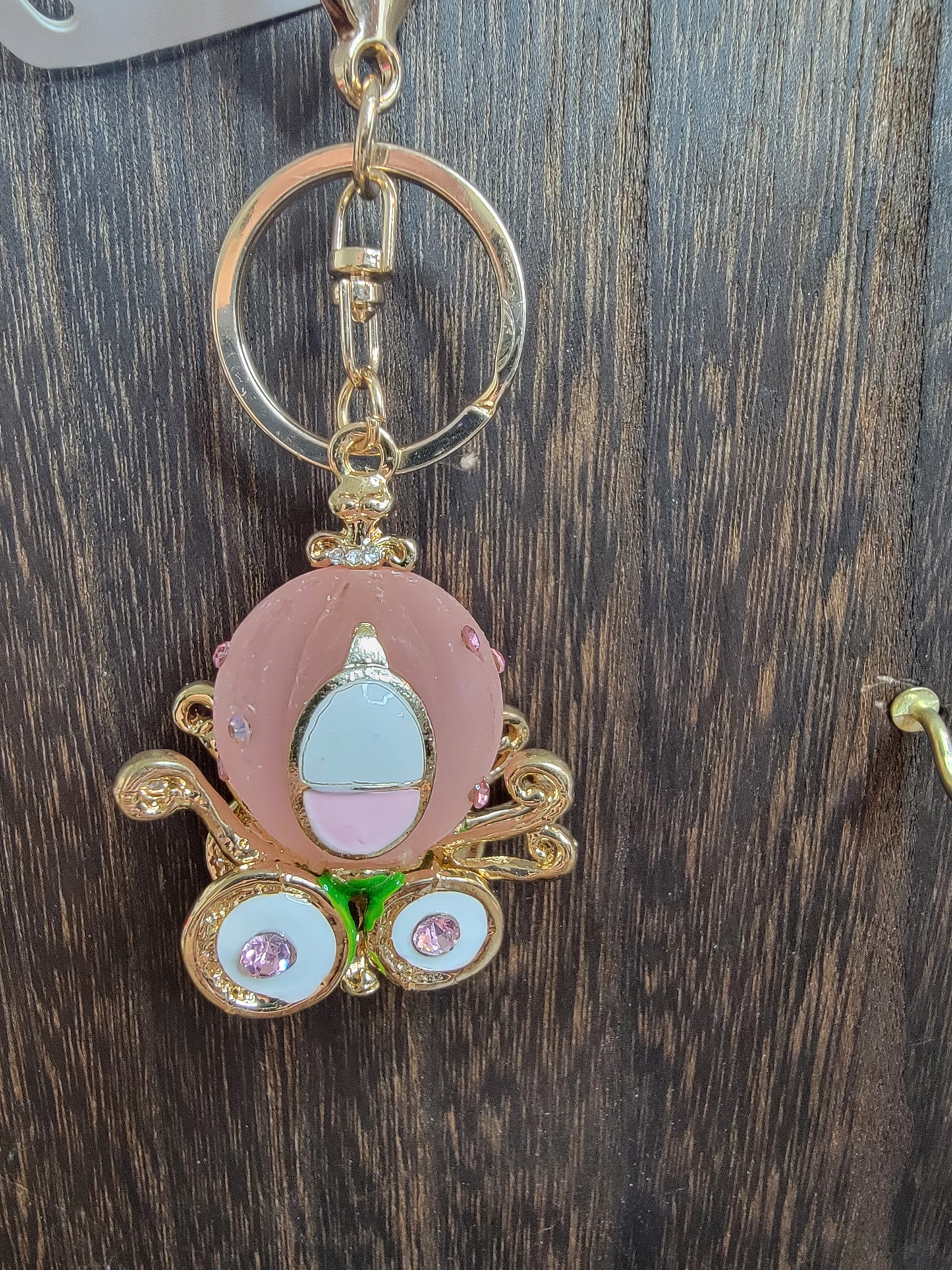 Gorgeous Princess Carriage Keychain